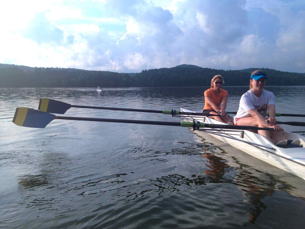 rowing-group-offers-the-opportunity-to-exercise-in-the-great-outdoors