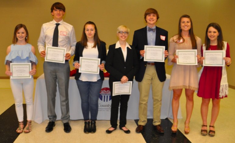 South Shelby Chamber scholarship winners 2017