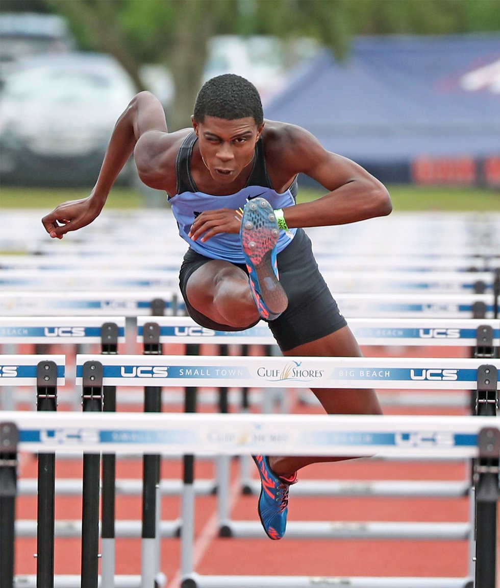 Jag hurdlers lead way at state - 280Living.com