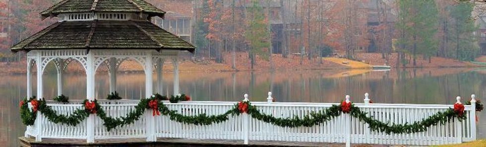 280 COMM Highland Lakes Holiday Home tour.jpg