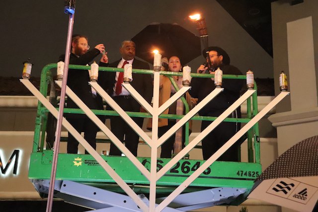 Chabad Of Alabama Holds Grand Menorah Lighting At Summit