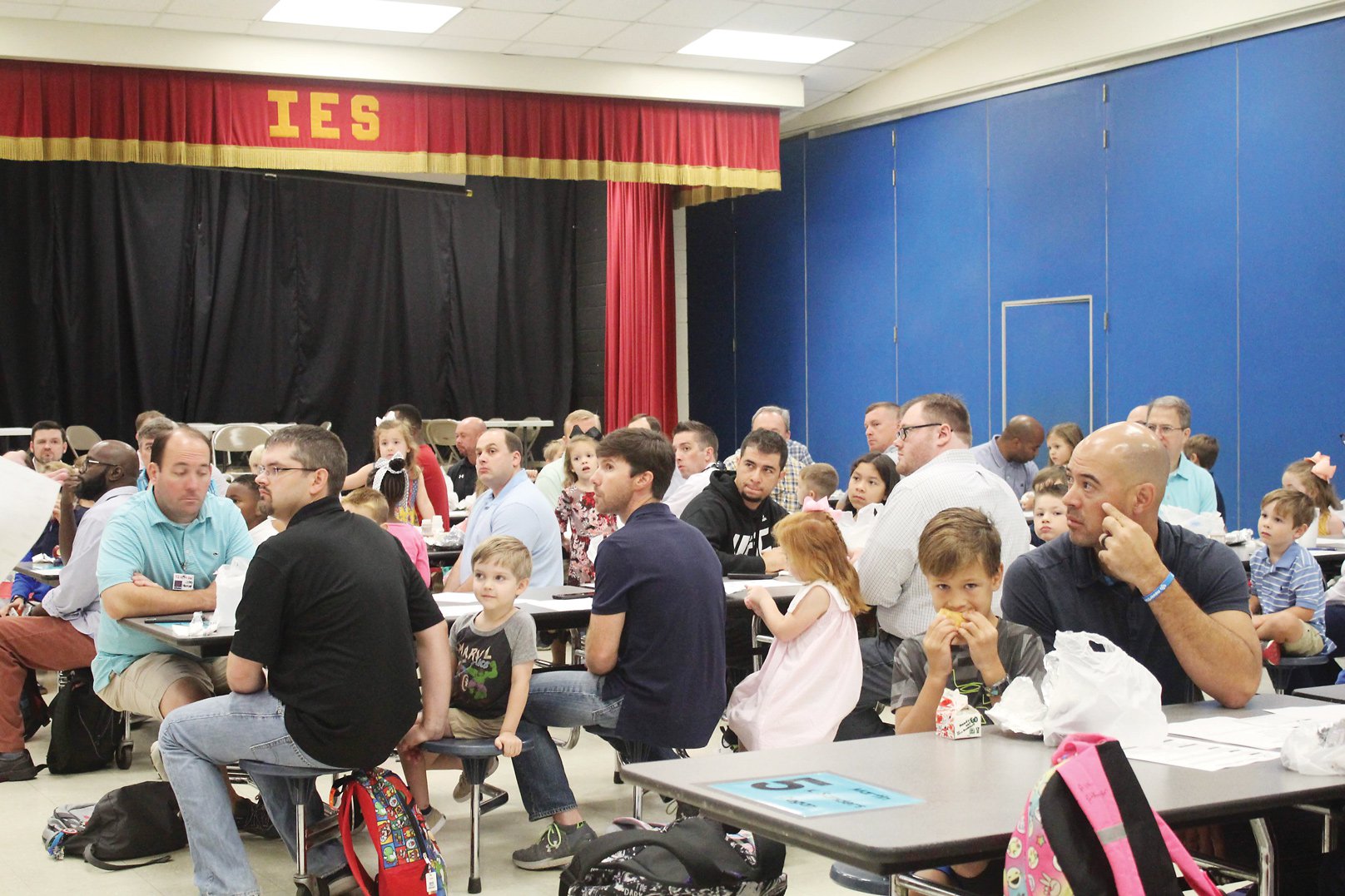 Breakfast with dad: All Pro Dads program launches in Shelby County schools  