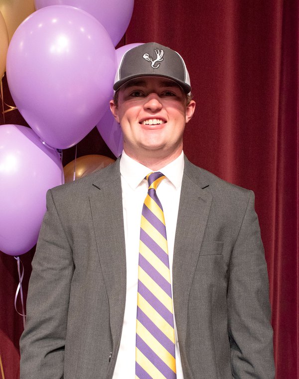 280-SPORTS-Signing-Day_CARSON MILLER.jpg